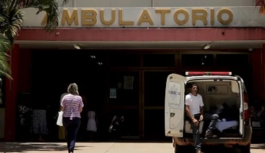 A Struggle for Care: Public Health and Private Insurance in Brasília